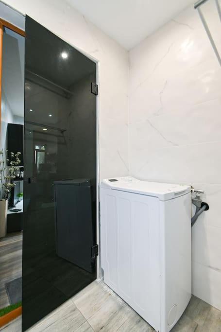 Velar 1Bdr Apartment Sofia Exterior photo
