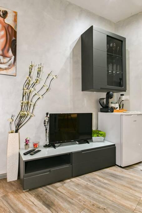 Velar 1Bdr Apartment Sofia Exterior photo
